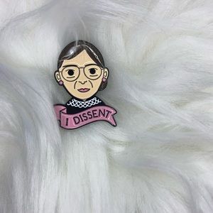 ✨NEW “I Dissent” Pin 👩🏻‍⚖️ (Ruth Bader Ginsburg)